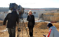 Despite a sore throat that made her voice hoarse, French Minister Fioraso gave a live interview to regional TV with the Seismic Pit as a backdrop. (Click to view larger version...)