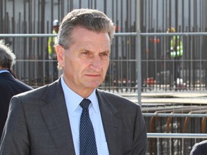 The meeting took place on 6 September at the initiative of Günther H. Oettinger, European Commissioner in charge of Energy and representative of the European Atomic Energy Community. (Click to view larger version...)