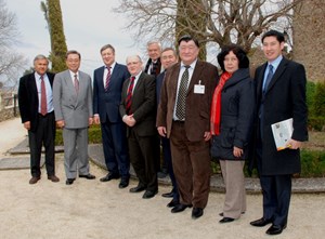 The delegation from Kazatomprom was greeted at the Château by ITER Director-General Kaname Ikeda, Deputy Director-General of Fusion Science & Technology Valery Chuyanov, Agence Iter France Director Jérôme Pamela, and CEA-Cadarache Deputy Director Francis Kovacs. (Click to view larger version...)