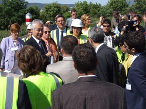 Proud of what has been accomplished so far, ITER Director-General Osamu Motojima welcomed the delegates of the European Parliament on the construction site. (Click to view larger version...)