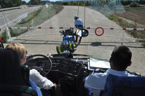 Organizers of the convoys will create a moving ''bubble'' that guarantees both the safety of the public and that of the components. (Click to view larger version...)