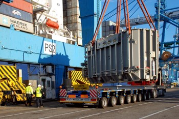 On 19 December, the first of four transformers for ITER's steady state electrical network reached the Mediterranean port of Fos-sur-Mer. (Click to view larger version...)