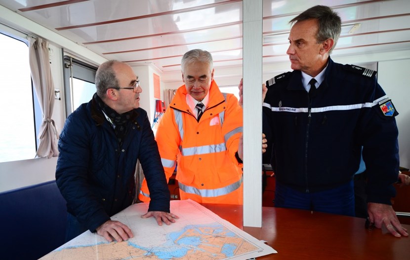 Aboard the Gendarmerie Maritime patrol boat, from left to right: Agence Iter France managing director Pierre-Marie Delplanque, ITER Director-General Osamu Motojima and Colonel Thierry Cailloz, second in command of the PACA region Gendarmerie. (Click to view larger version...)