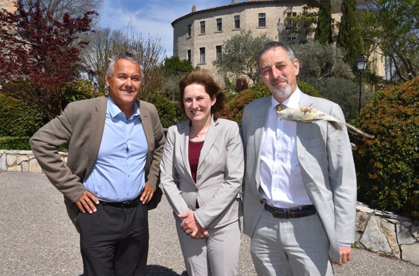 The governing body of the EUROfusion consortium, the General Assembly, meets four times a year. On 11 April its members gathered at the Château de Cadarache for a two-day session. From left to right: Jérôme Pamela, General Assembly chair; Sibylle Günter (IPP), co-chair; and Tony Donné (DIFFER), Programme Manager for the consortium. (Click to view larger version...)