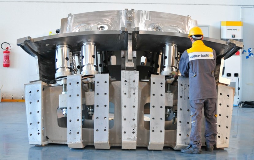 Many smaller elements had to be welded together to achieve this small part of vacuum vessel sector #5 (a subassembly of poloidal segment 2 on its support jig). Fabrication activities like this are underway now for sectors #6 and #1 in Korea and #5 in Europe. (Click to view larger version...)