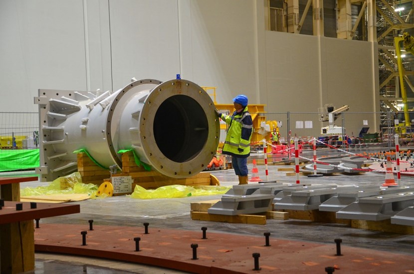 The giant's foot is a 4.4-metre-long steel cylinder that weighs 11 tonnes. It belongs to one of the formidable handling machines that will be used to pre-assemble vacuum vessel sectors with toroidal field coils and thermal shield segments. (Click to view larger version...)