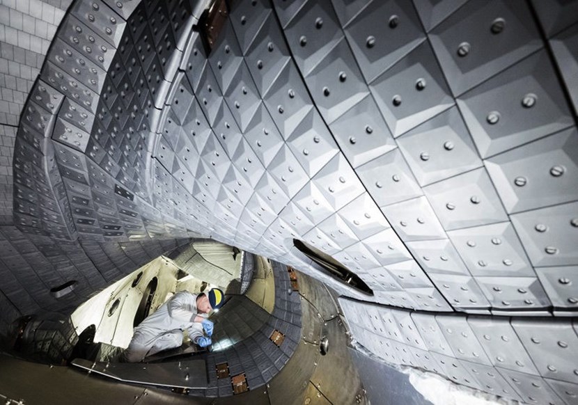 The new graphite tile cladding at Wendelstein 7-X permits higher termperatures and longer plasma discharges. (Click to view larger version...)