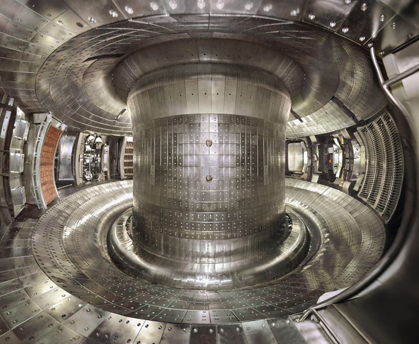 A view of EAST's plasma chamber. (Click to view larger version...)