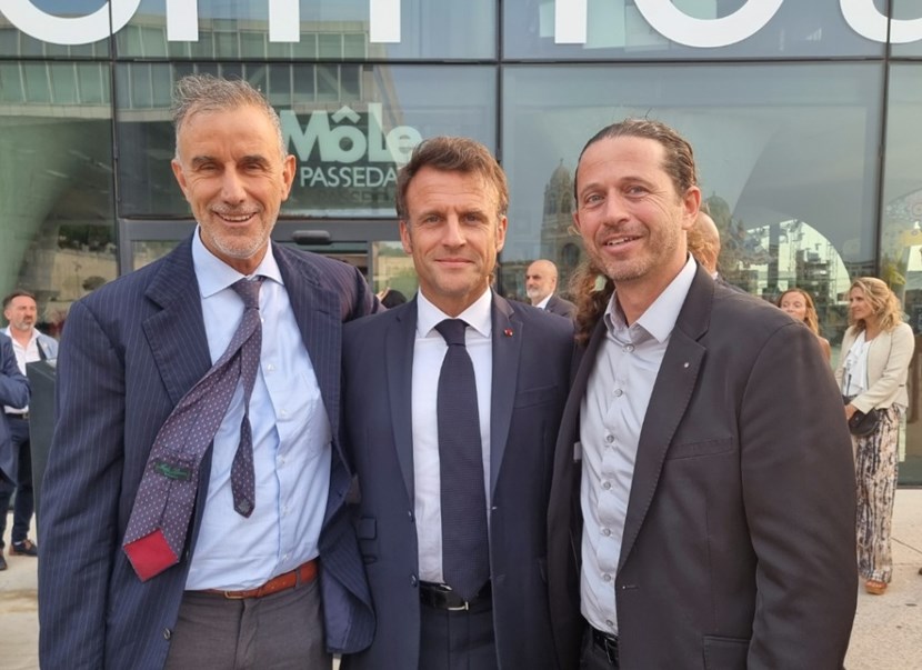In Marseille, ITER Director-General Pietro Barabaschi (left) met on Tuesday 27 June with French President Macron (centre) and invited him to visit ITER. Also present was Romain Buchaut, the mayor of ITER's ''hometown'' Saint-Paul-lez-Durance. (Click to view larger version...)