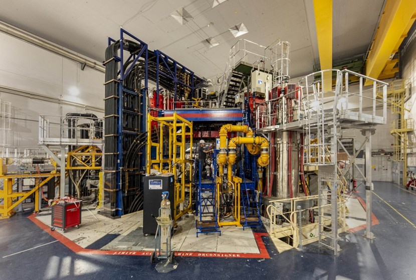Construction of Tore Supra, then the second largest tokamak in the world, began at CEA-Cadarache in 1982. The first fusion machine to be equipped with superconducting coils, Tore Supra produced its first plasma in 1988. In 2003, the CEA tokamak established a record for plasma duration with a 6.30-minute-long shot (the record held for close to two decades until the Chinese tokamak EAST achieved a 17-minute shot in 2022). Beginning in 2013 Tore Supra was progressively revamped into WEST to serve as a test bench and risk limiter for ITER. (Click to view larger version...)