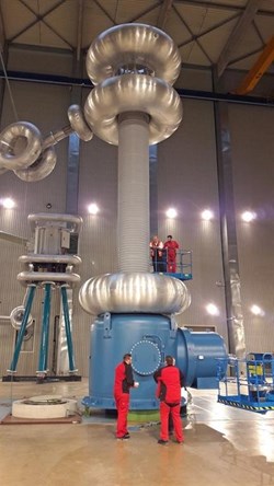 The high-voltage bushing first passed electrical tests at HSP Gmbh, Germany, before being delivered to the PRIMA neutral beam test facility in Italy. All required site tests have been completed. ©SIEMENS (Click to view larger version...)