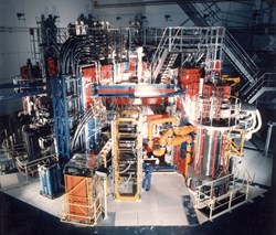 Tore Supra might help to deliver answers for the second divertor set foreseen for the nuclear phase of ITER. (Click to view larger version...)