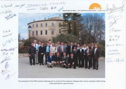 As ''a testimony of sympathy'' for their colleagues and friends at the Japanese Domestic Agency who could not join the meeting in Cadarache due to the recent events, the members took a group photo, signed it and emailed it to Japan. (Click to view larger version...)
