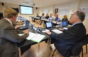 The FAB Seven were back at ITER this week to examine the ITER Organization's Financial Statements. On Wednesday, Hans Spoor headed a workshop on how to better format the report to make it ''clear and concise'' for the main users and the public. (Click to view larger version...)