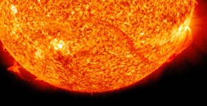 In terms of temperature and physical phenomena, the outer region of the plasma is ''very similar to the Sun's corona,'' says Robin Barnsley. © Soho-Nasa/Esa (Click to view larger version...)