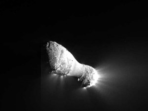 This image of Comet Hartley 2 was captured by NASA's EPOXI mission between 3 and 4 November, 2010, during the spacecraft's flyby of this 2.25-kilometre-long, 300-million-tonne, peanut-shaped chunk of ice. The deuterium fingerprint in the comet's ice perfectly matches that of terrestrial waters. (Click to view larger version...)