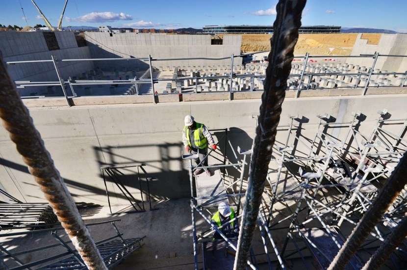 The foundations of the Assembly Building abut the retaining wall of the Tokamak Complex. The two buildings will be the tallest on the platform, rising to a height of 60 metres. (Click to view larger version...)