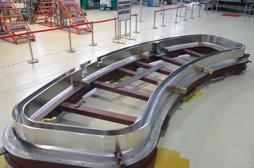 Work on the qualification of the coil case--the stainless steel outer shell—is progressing well. The raw material for the coil cases has been hot-rolled and extruded in prototype trials and a full-size U-shape section has been assembled, representing the bottom correction coil casing (photo). (Click to view larger version...)