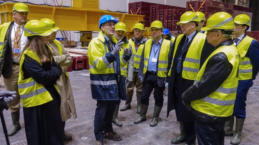 ITER Director-General Bernard Bigot explains aspects of the ITER assembly sequence to members of the Committee on A Strategic Plan for U.S. Burning Plasma Research. (Click to view larger version...)
