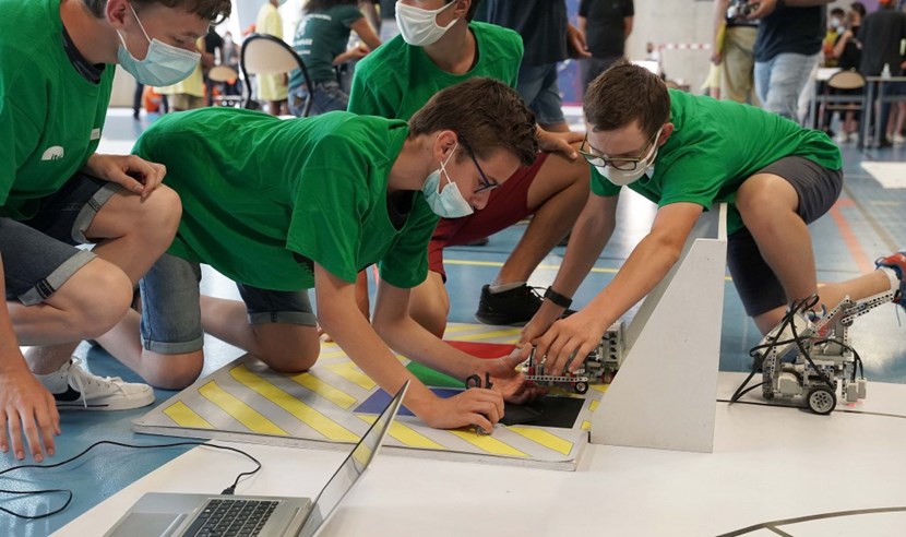 Initiated in 2012, ITER Robots brings together junior and high school students in a friendly competition that mimics some of the challenges of handling actual ITER components. (Click to view larger version...)