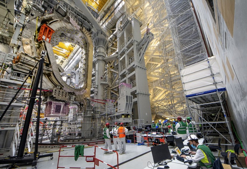 The pre-lift operation on Thursday 5 May was a partial rehearsal for the big lift to come, testing the tools, sequences, and coordination. For the ITER Organization and DYNAMIC teams that participated, it was a success. (Click to view larger version...)
