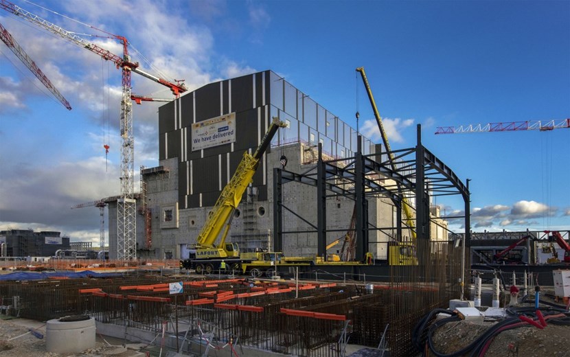In a little more than one week, 4 out of the required 13 steel frames (15 to 25 metres tall) for the Neutral Beam High Voltage Building have been bolted to the concrete slab. Running alongside the Tokamak Complex, the building will extend 84 metres in length and 28 metres in width. (Click to view larger version...)