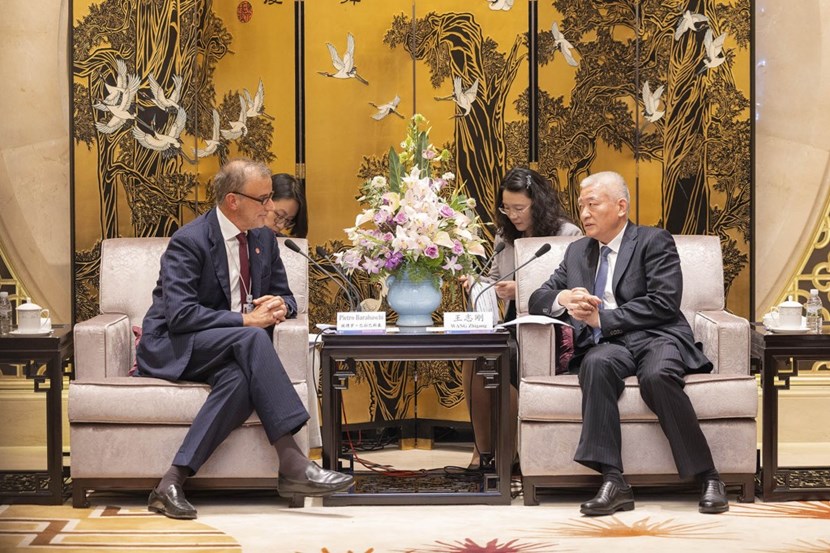Chinese Minister of Science and Technology Wang Zhigang met with ITER Director-General Pietro Barabaschi on 9 September 2023. (Click to view larger version...)