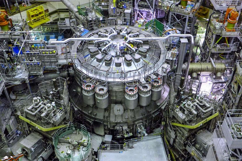 With the European JET soon to retire, JT-60SA is now the largest tokamak in the world, with a plasma radius of 3 metres and a plasma volume of 130 m³. ''With this tokamak, Japan and Europe are positioning themselves as world leaders on magnetic fusion research,'' said Europe's Commissioner for Energy Kadri Simson. ©F4E/QST (Click to view larger version...)