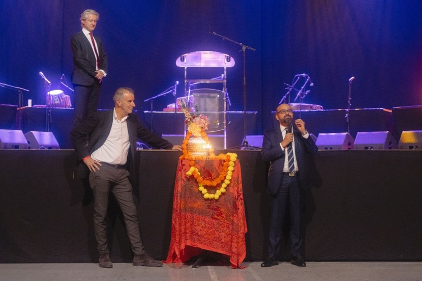 K.M. Praphullachandra Sharma, Deputy Chief of Mission of the Indian Embassy in France, prepares to light a ceremonial lamp with ITER Director-General Pietro Barabaschi. Light represents the victory of good over bad, knowledge over ignorance, and hope over despair, and on this evening Mr Sharma makes a wish that ''the light will lead us on a path of knowledge and peace.'' (Click to view larger version...)