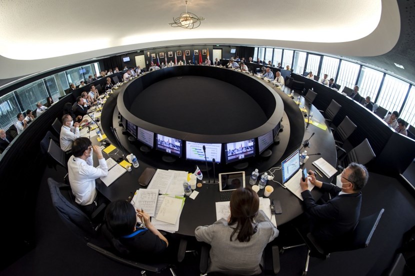 Le Conseil ITER s'est réuni pour la 30ème fois les 15 et 16 juin 2022, présidé par Massimo Garribba (Europe). La session a rassemblé les hauts représentants des sept Membres d'ITER — la Chine, l'Union européenne, l'Inde, le Japon, la Corée, la Russie et les États-Unis. Certains étaient connectés par vidéoconférence. (Click to view larger version...)
