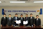 Joining forces: ITER Director-General Kaname Ikeda (3rd from right) and the President of the NFRI, Gyung-Su Lee (3rd from left), after signing at the MEST this week. Also in the picture are Moon Gi CHOI (Deputy Director MEST), Dae Soo YOON(MEST Director General), Jung Hyun KIM (Vice Minister MEST),  Hyun Su KIM (Director MEST) and Ki Jung JUNG (Director General, ITER Korea).