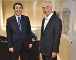 Jooh-Hyun Lee, the president of the Korean Institute of Energy Technology Evaluation and Planning (KETEP) met with DG Osamu Motojima at ITER Headquarters on Friday.