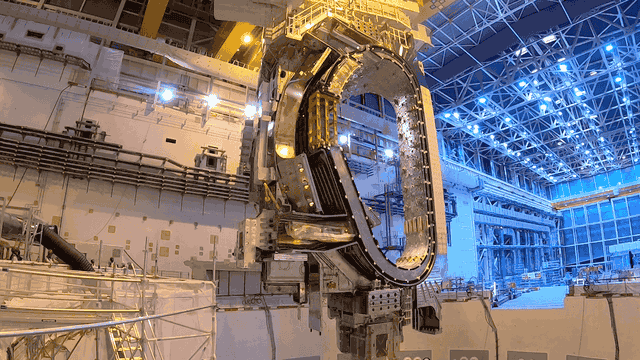 Sector module lift