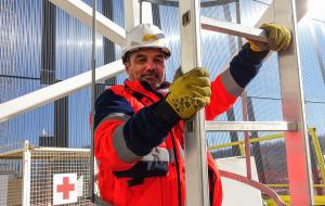 Philippe_Pinlou_crane_operator.jpg