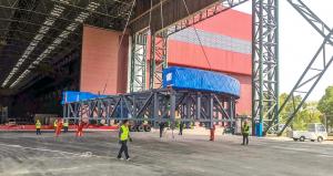 Feeders_sail_from_Hefei_2.jpg