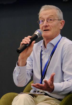 iter-workshop-luenig-Kingham_Tokamak_Energy.jpg