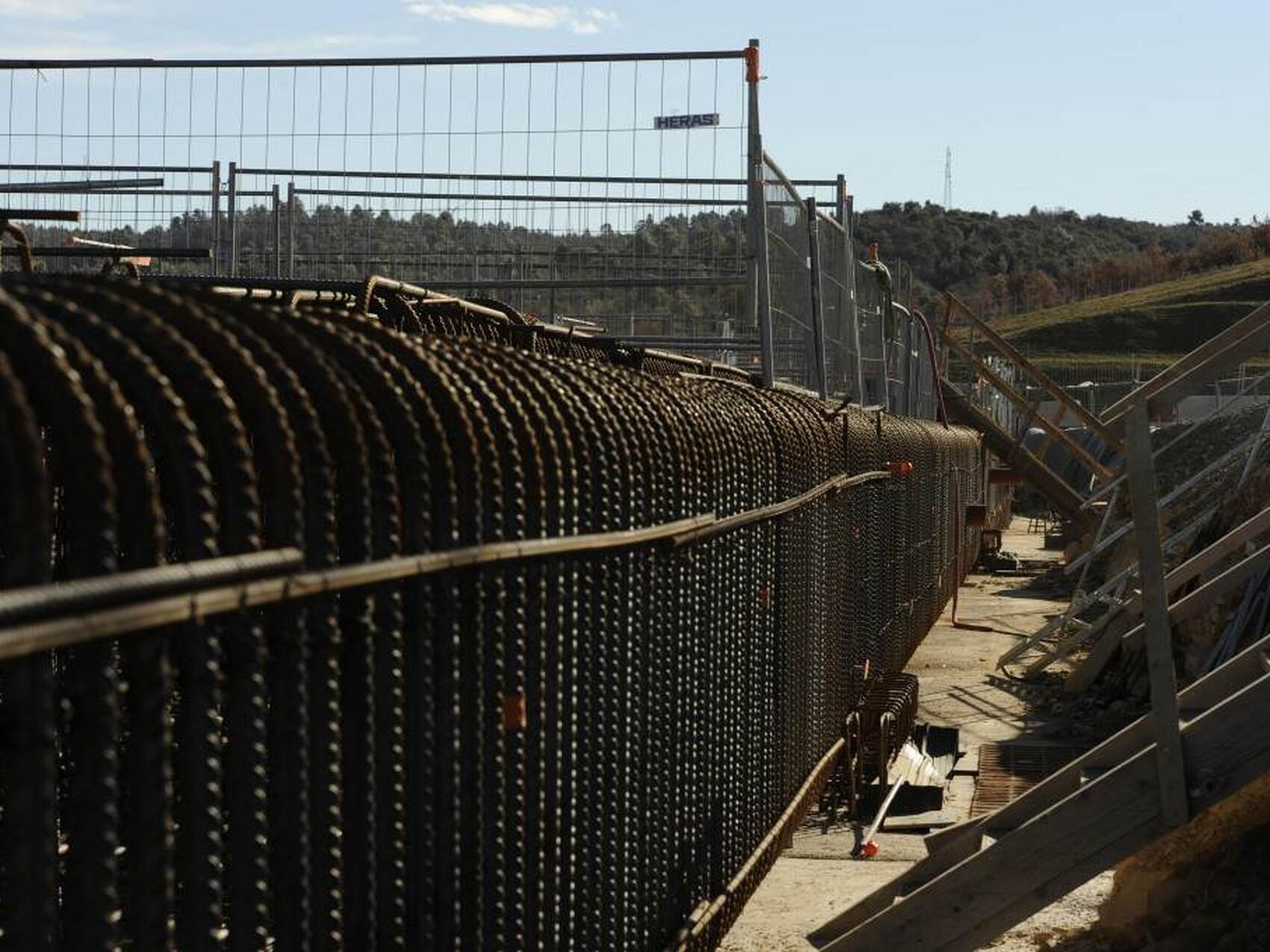 Le socle pour un bâtiment de 20 étages