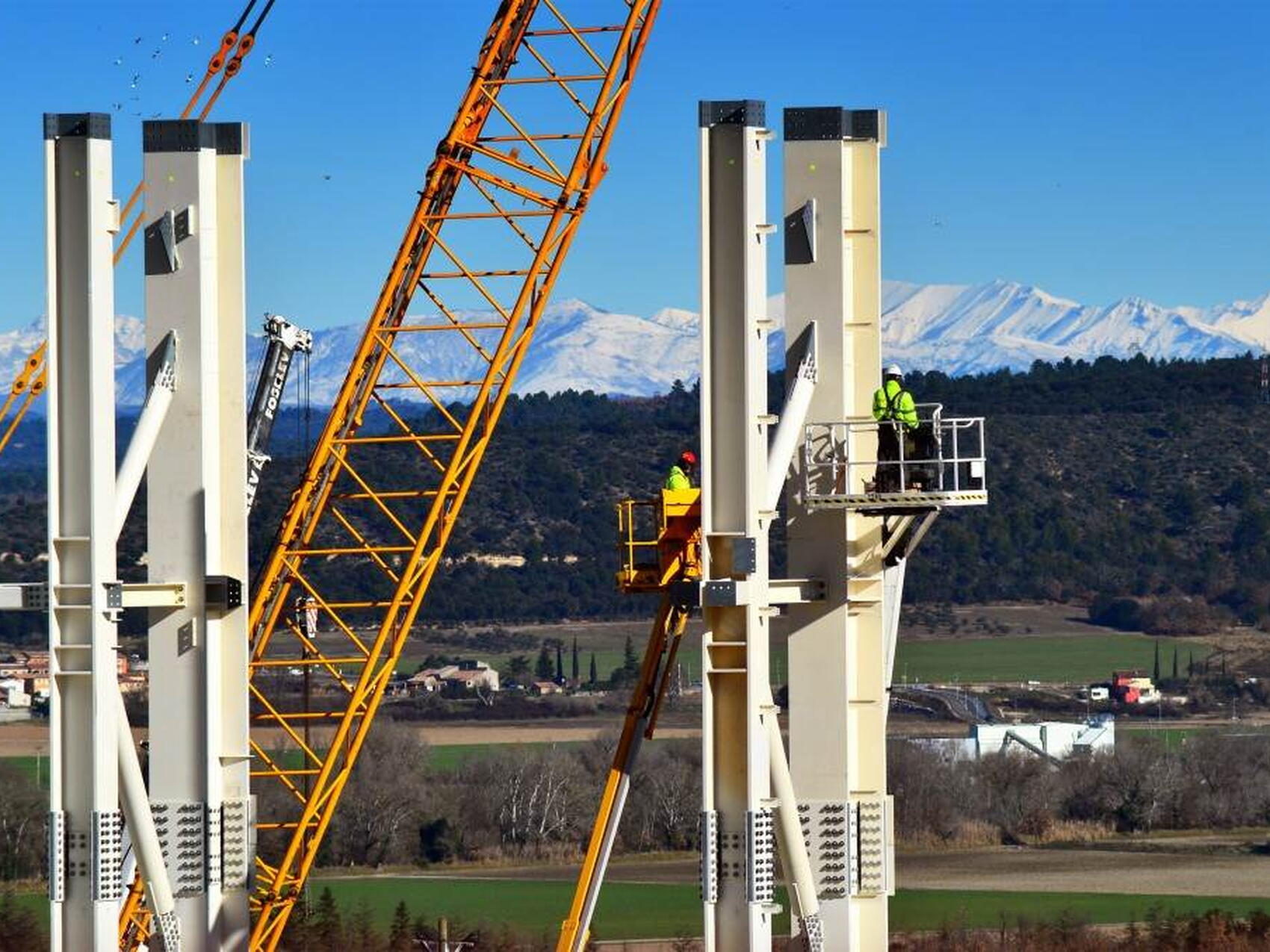 Les boulons, un par un