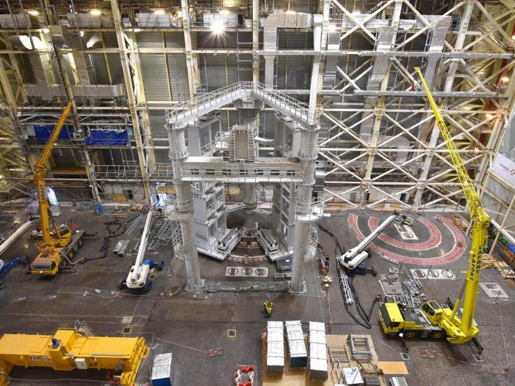 Des bras surpuissants