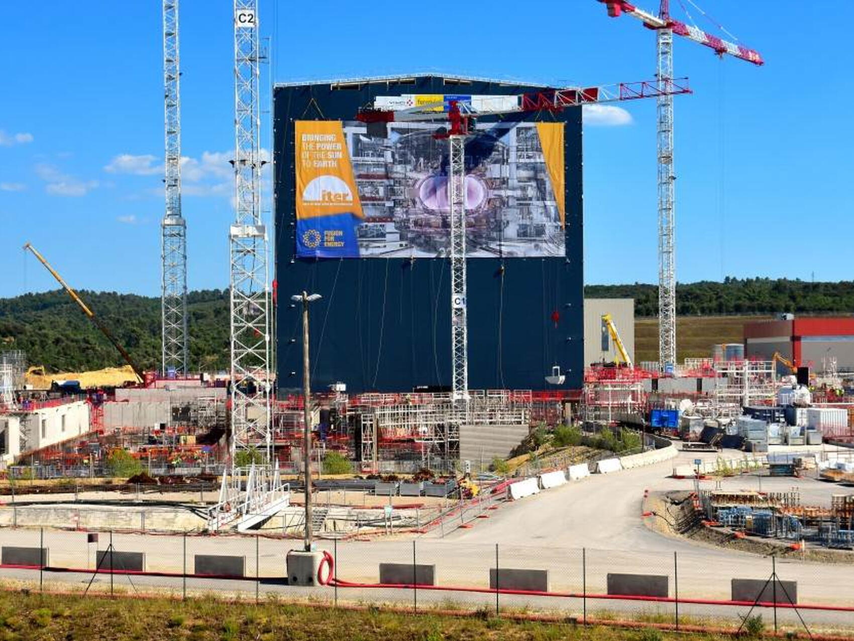 Impressionnant, mais pas à l'échelle