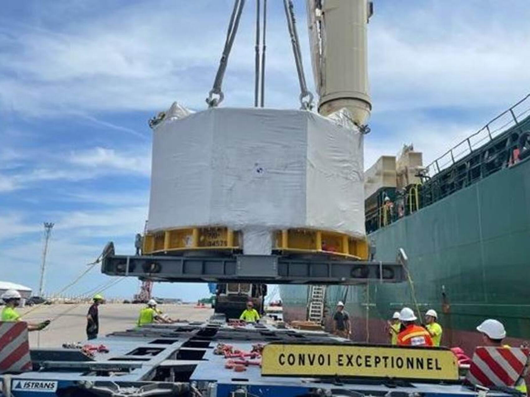 First central solenoid module reaches France