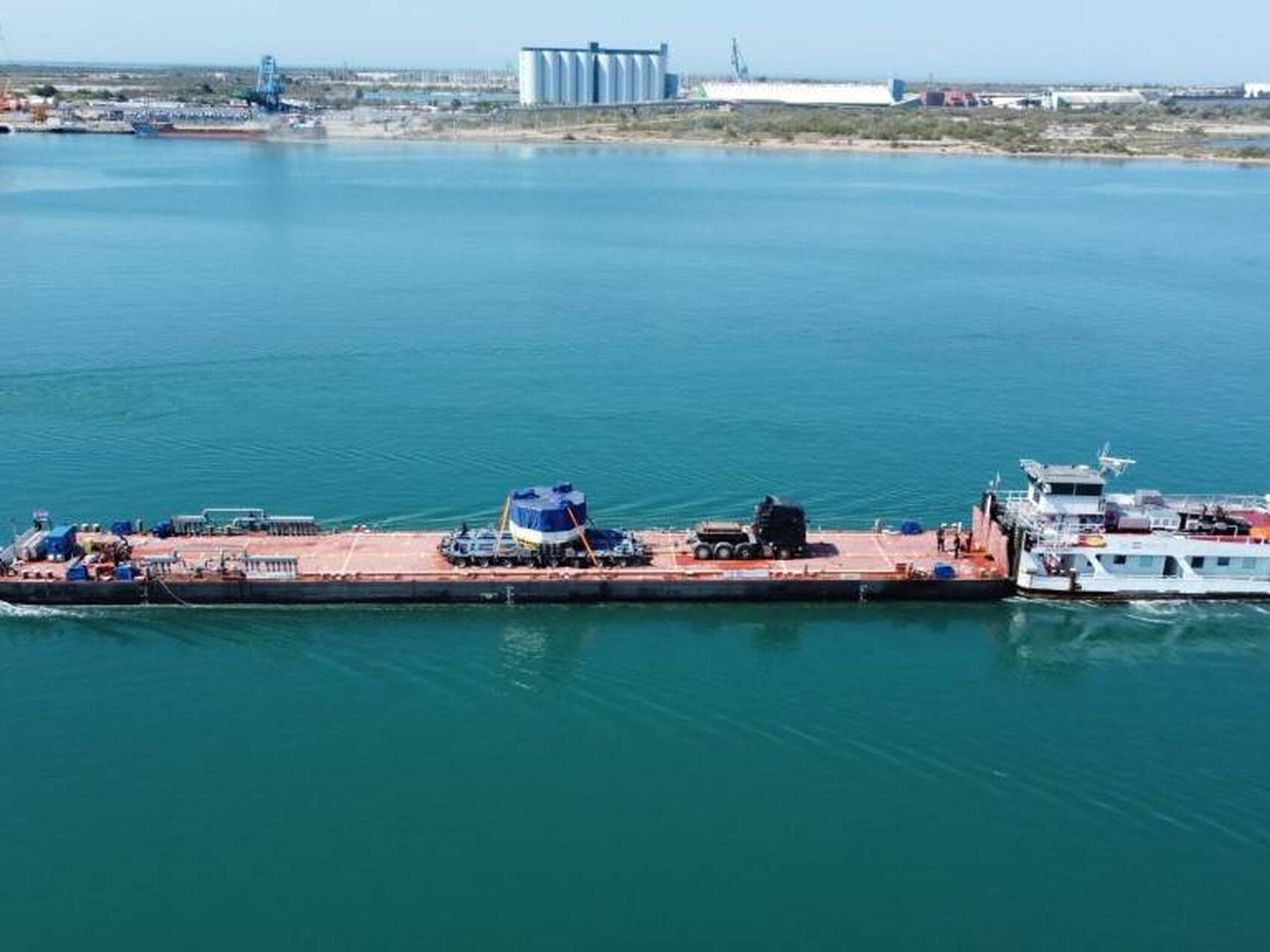 ITER magnet: ferried by barge