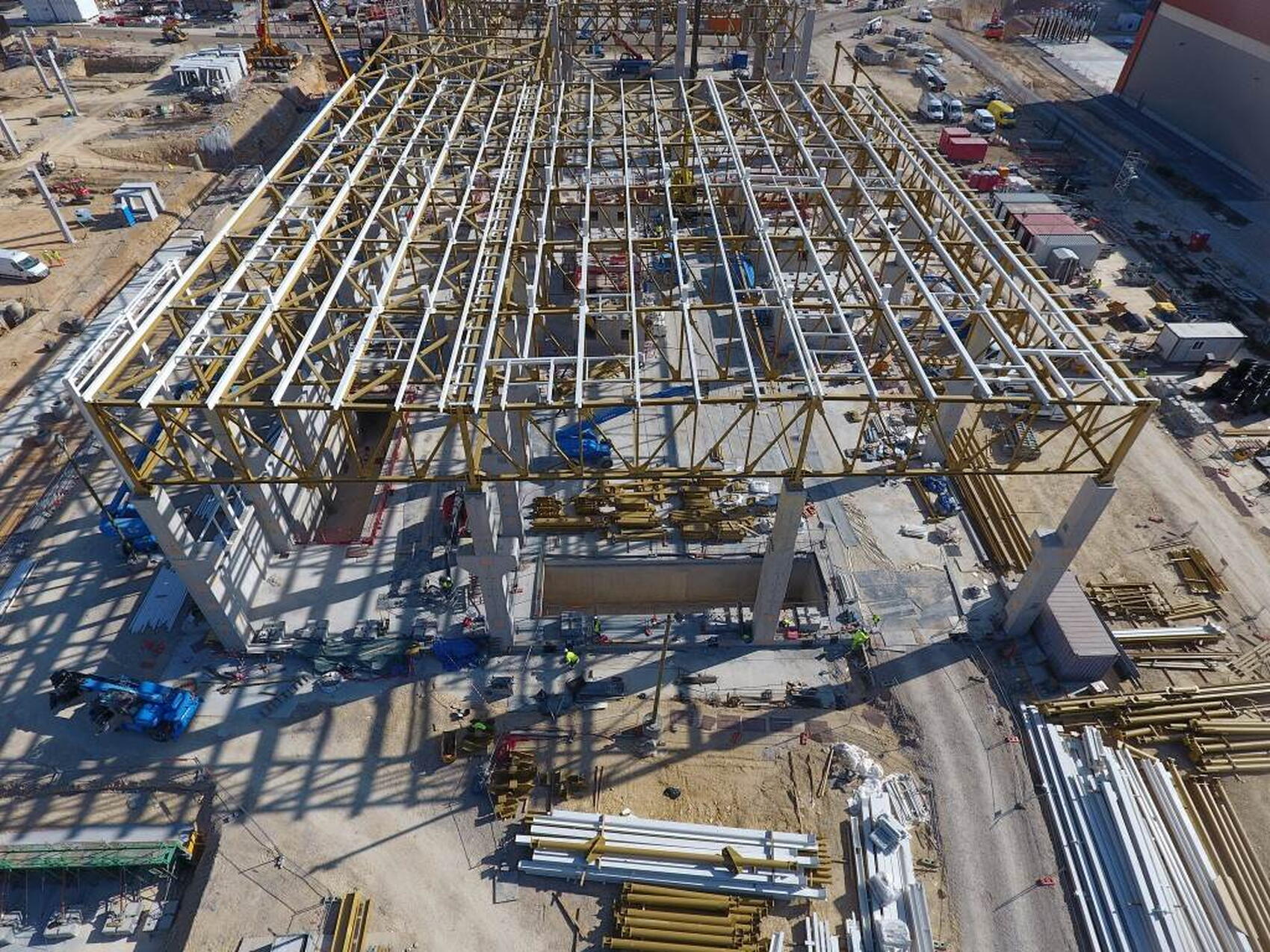 Usine à froid : la structure du toit