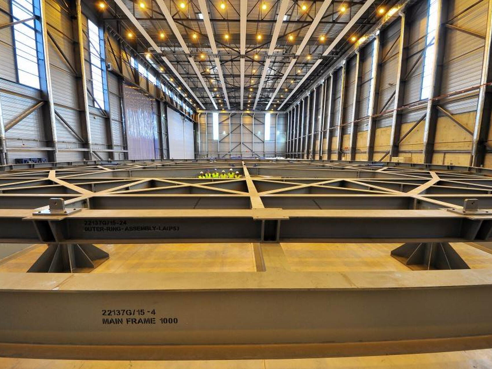 The frame is ready, welding can begin