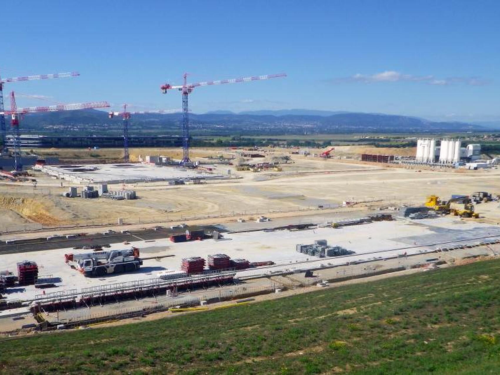 Un cryostat en quatre segments