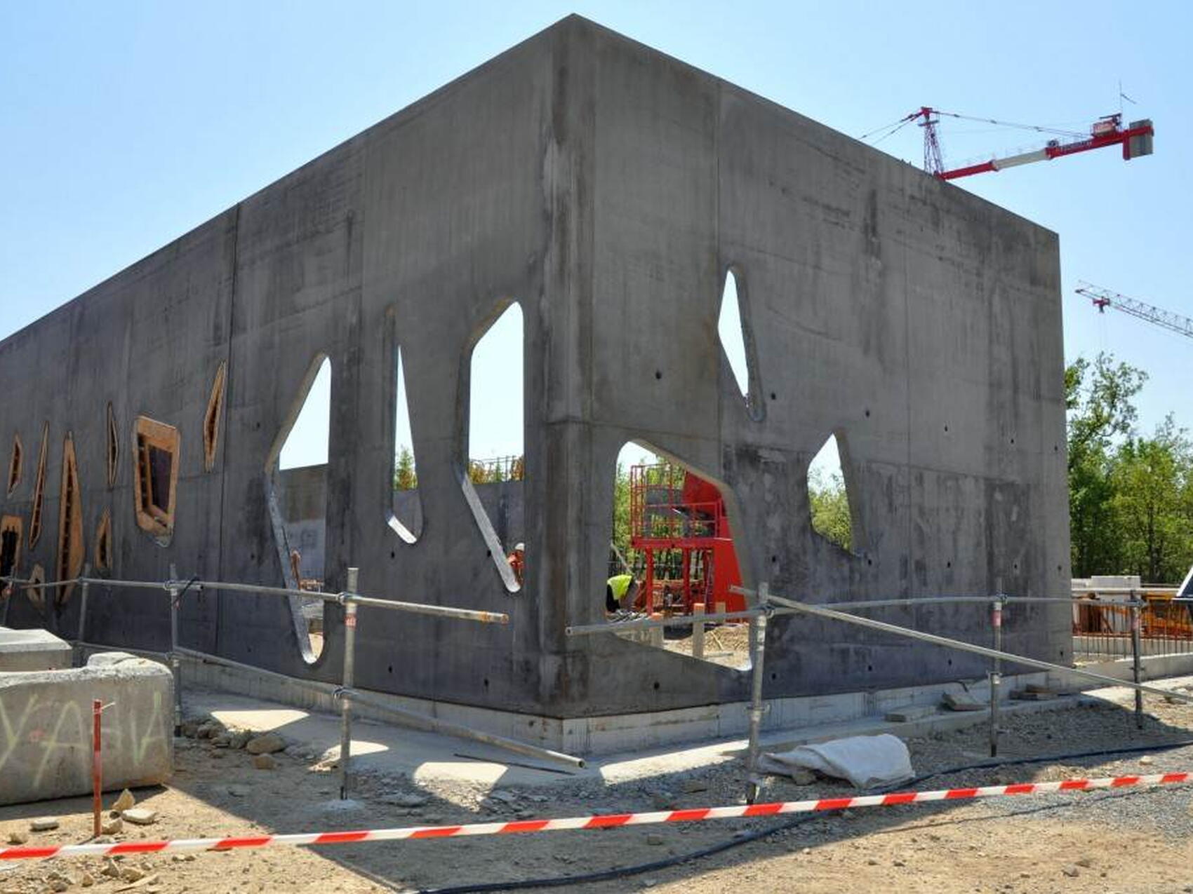 Des ouvertures asymétriques