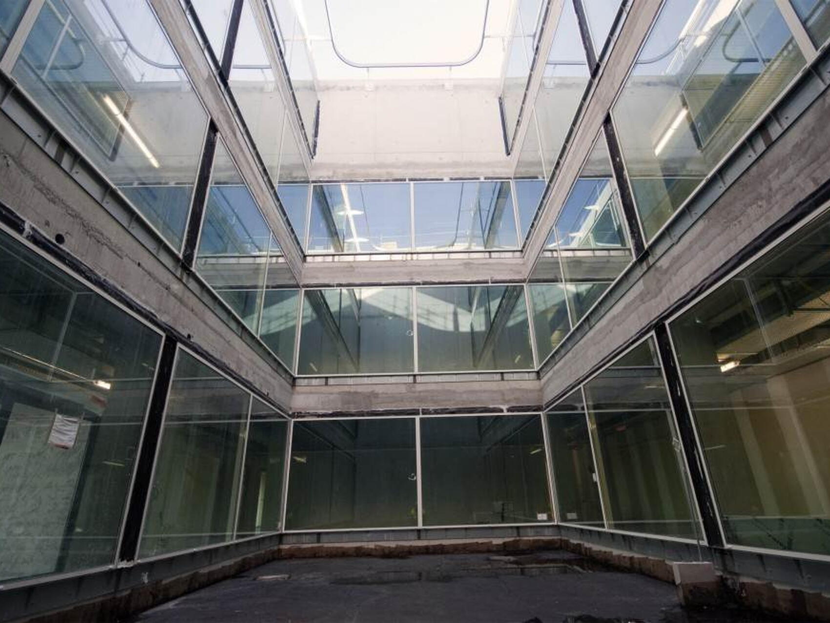 De vastes puits de lumière