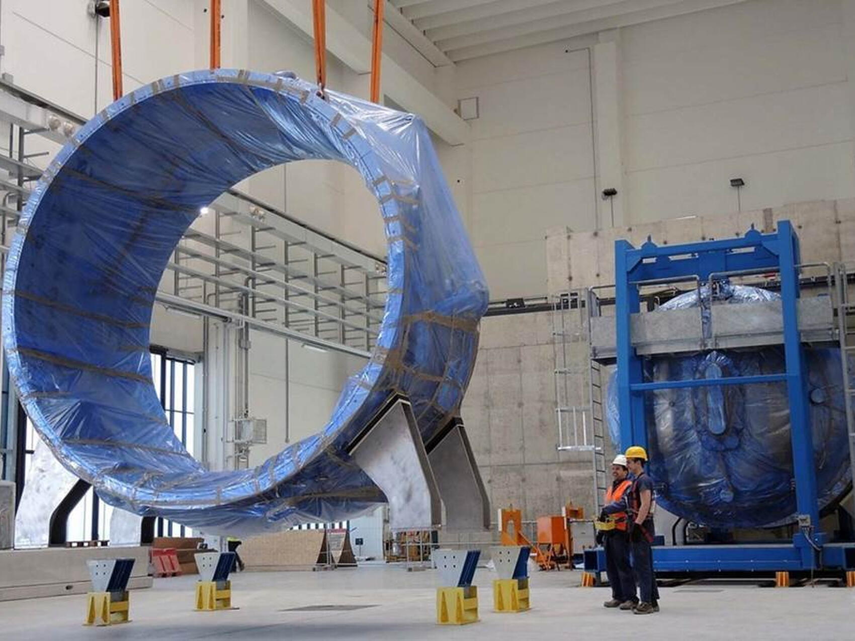 Large vessel, in segments