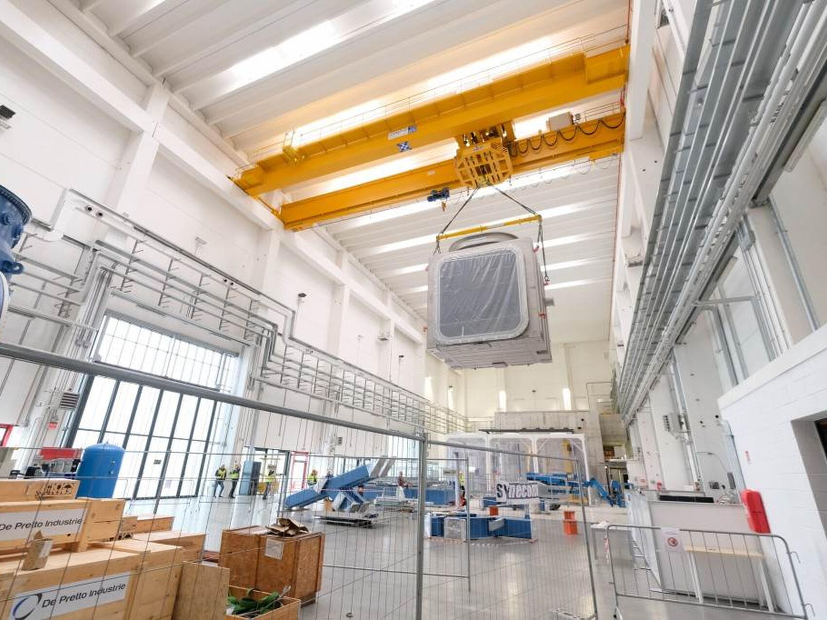 Container for the MITICA beam source