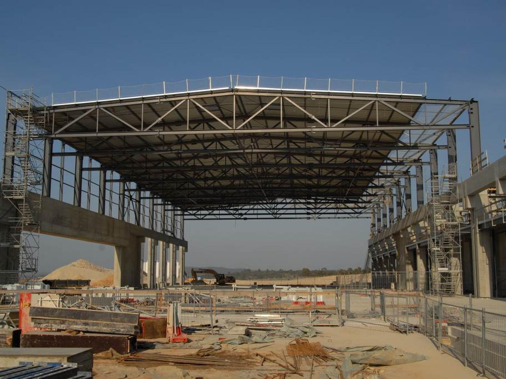 La dalle de béton est presque terminée